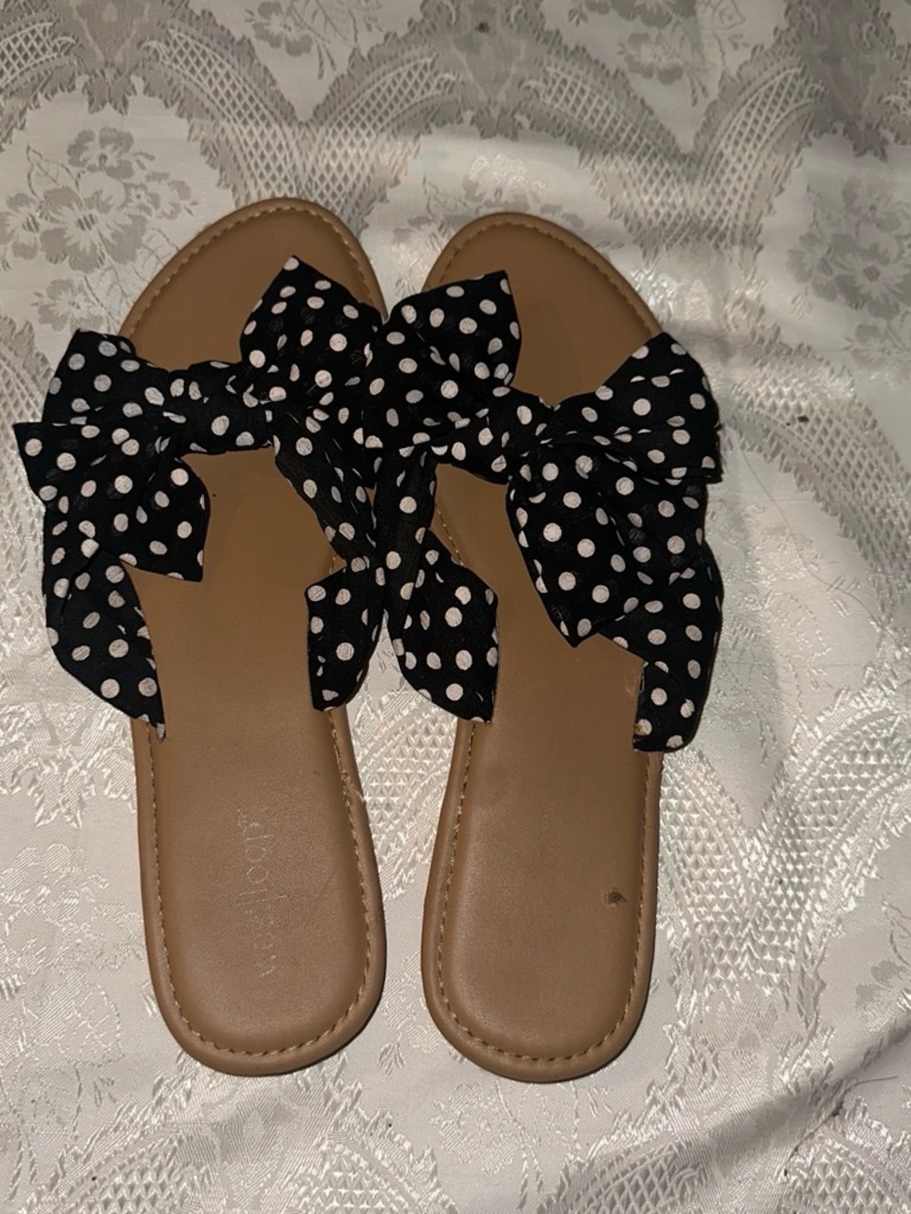 Polka Dot Bow Slide Sandals - Black/Tan